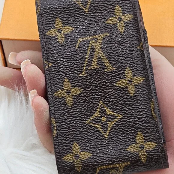 LV Mono Accessory Case - Picture 7 of 12